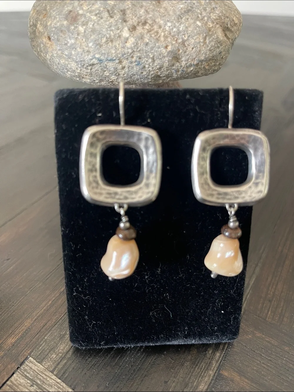 Silpada Silver Square Drop Earrings with cream Pearl Drops